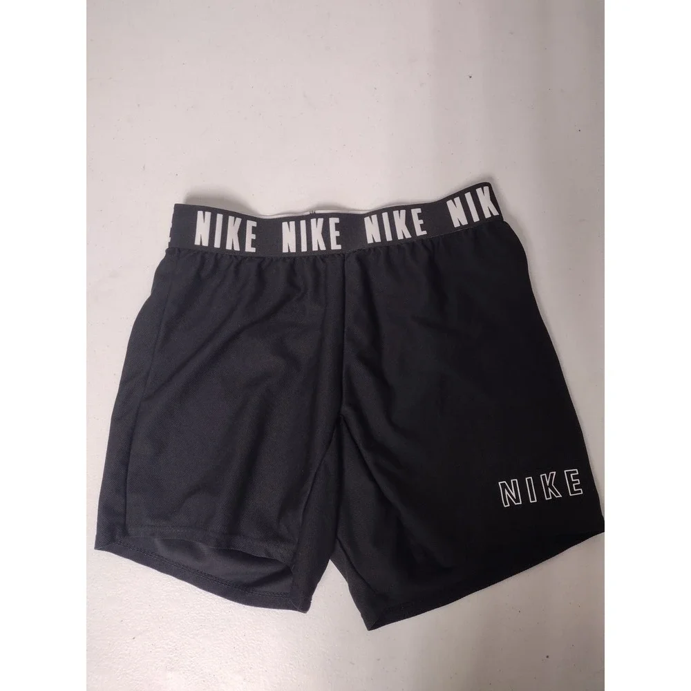Nike Girls Black Dri-FIT Repeat Logo‎ Waistband Training Shorts Size M